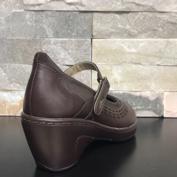 JBU by Jambu Carlton Mary-Jane Wedges - Picture 7 of 7